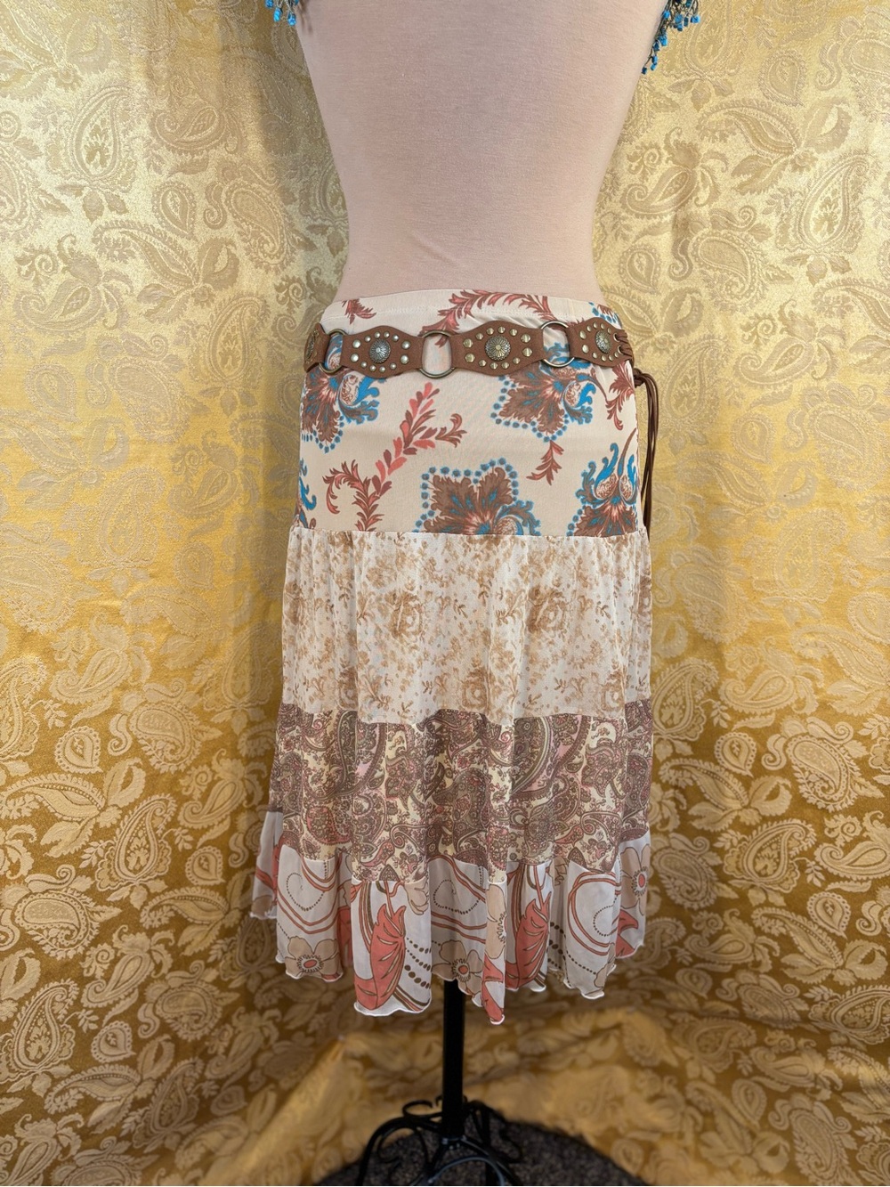 ✨Vintage Y2K Boho Multiprint Tiered Ruffle Midi Skirt✨ - Picture 3 of 4